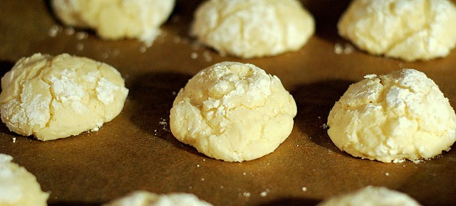 Gooey Butter Cookies